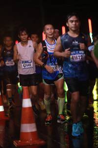 BIB: 41622, 40295, 42445
                            <button type="button" onclick="openModal(16359677)" class="btn btn-primary btn-sm float-right btn-popup" data-toggle="modal" data-target=".modal-high-quality">
                        <i class="fas fa-shopping-cart"></i> Add to Cart
                    </button>
                                            <button type="button" onclick="isThisMe(16359677, true)" class="btn btn-success btn-sm float-right btn-popup btn-isme hidden" data-toggle="tooltip" data-placement="bottom" title="นี่คือรูปของคุณใช่ไหม คลิกที่นี่เพื่อเอาเข้าอัลบั้ม">
                        <i class="fas fa-plus"></i> Add to album
                    </button>
                    <button type="button" onclick="isThisMe(16359677, false)" class="btn btn-warning btn-sm float-right btn-popup btn-isnotme hidden">
                        <i class="fas fa-ban"></i> Remove from album
                    </button>