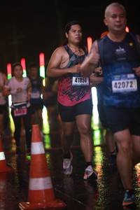 BIB: 41850, 42072
                            <button type="button" onclick="openModal(16363892)" class="btn btn-primary btn-sm float-right btn-popup" data-toggle="modal" data-target=".modal-high-quality">
                        <i class="fas fa-shopping-cart"></i> Add to Cart
                    </button>
                                            <button type="button" onclick="isThisMe(16363892, true)" class="btn btn-success btn-sm float-right btn-popup btn-isme hidden" data-toggle="tooltip" data-placement="bottom" title="นี่คือรูปของคุณใช่ไหม คลิกที่นี่เพื่อเอาเข้าอัลบั้ม">
                        <i class="fas fa-plus"></i> Add to album
                    </button>
                    <button type="button" onclick="isThisMe(16363892, false)" class="btn btn-warning btn-sm float-right btn-popup btn-isnotme hidden">
                        <i class="fas fa-ban"></i> Remove from album
                    </button>