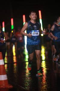 BIB: 42100
                            <button type="button" onclick="openModal(16379662)" class="btn btn-primary btn-sm float-right btn-popup" data-toggle="modal" data-target=".modal-high-quality">
                        <i class="fas fa-shopping-cart"></i> Add to Cart
                    </button>
                                            <button type="button" onclick="isThisMe(16379662, true)" class="btn btn-success btn-sm float-right btn-popup btn-isme hidden" data-toggle="tooltip" data-placement="bottom" title="นี่คือรูปของคุณใช่ไหม คลิกที่นี่เพื่อเอาเข้าอัลบั้ม">
                        <i class="fas fa-plus"></i> Add to album
                    </button>
                    <button type="button" onclick="isThisMe(16379662, false)" class="btn btn-warning btn-sm float-right btn-popup btn-isnotme hidden">
                        <i class="fas fa-ban"></i> Remove from album
                    </button>