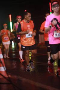 BIB: 24033, 7820
                            <button type="button" onclick="openModal(16295474)" class="btn btn-primary btn-sm float-right btn-popup" data-toggle="modal" data-target=".modal-high-quality">
                        <i class="fas fa-shopping-cart"></i> Add to Cart
                    </button>
                                            <button type="button" onclick="isThisMe(16295474, true)" class="btn btn-success btn-sm float-right btn-popup btn-isme hidden" data-toggle="tooltip" data-placement="bottom" title="นี่คือรูปของคุณใช่ไหม คลิกที่นี่เพื่อเอาเข้าอัลบั้ม">
                        <i class="fas fa-plus"></i> Add to album
                    </button>
                    <button type="button" onclick="isThisMe(16295474, false)" class="btn btn-warning btn-sm float-right btn-popup btn-isnotme hidden">
                        <i class="fas fa-ban"></i> Remove from album
                    </button>