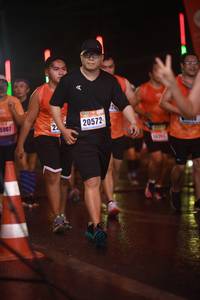 BIB: 5907, 20572
                            <button type="button" onclick="openModal(16298407)" class="btn btn-primary btn-sm float-right btn-popup" data-toggle="modal" data-target=".modal-high-quality">
                        <i class="fas fa-shopping-cart"></i> Add to Cart
                    </button>
                                            <button type="button" onclick="isThisMe(16298407, true)" class="btn btn-success btn-sm float-right btn-popup btn-isme hidden" data-toggle="tooltip" data-placement="bottom" title="นี่คือรูปของคุณใช่ไหม คลิกที่นี่เพื่อเอาเข้าอัลบั้ม">
                        <i class="fas fa-plus"></i> Add to album
                    </button>
                    <button type="button" onclick="isThisMe(16298407, false)" class="btn btn-warning btn-sm float-right btn-popup btn-isnotme hidden">
                        <i class="fas fa-ban"></i> Remove from album
                    </button>