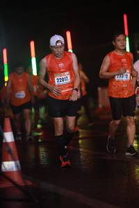 BIB: 22017, 233
                            <button type="button" onclick="openModal(16300138)" class="btn btn-primary btn-sm float-right btn-popup" data-toggle="modal" data-target=".modal-high-quality">
                        <i class="fas fa-shopping-cart"></i> Add to Cart
                    </button>
                                            <button type="button" onclick="isThisMe(16300138, true)" class="btn btn-success btn-sm float-right btn-popup btn-isme hidden" data-toggle="tooltip" data-placement="bottom" title="นี่คือรูปของคุณใช่ไหม คลิกที่นี่เพื่อเอาเข้าอัลบั้ม">
                        <i class="fas fa-plus"></i> Add to album
                    </button>
                    <button type="button" onclick="isThisMe(16300138, false)" class="btn btn-warning btn-sm float-right btn-popup btn-isnotme hidden">
                        <i class="fas fa-ban"></i> Remove from album
                    </button>