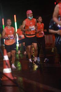 BIB: 85205, 902
                            <button type="button" onclick="openModal(16294356)" class="btn btn-primary btn-sm float-right btn-popup" data-toggle="modal" data-target=".modal-high-quality">
                        <i class="fas fa-shopping-cart"></i> Add to Cart
                    </button>
                                            <button type="button" onclick="isThisMe(16294356, true)" class="btn btn-success btn-sm float-right btn-popup btn-isme hidden" data-toggle="tooltip" data-placement="bottom" title="นี่คือรูปของคุณใช่ไหม คลิกที่นี่เพื่อเอาเข้าอัลบั้ม">
                        <i class="fas fa-plus"></i> Add to album
                    </button>
                    <button type="button" onclick="isThisMe(16294356, false)" class="btn btn-warning btn-sm float-right btn-popup btn-isnotme hidden">
                        <i class="fas fa-ban"></i> Remove from album
                    </button>