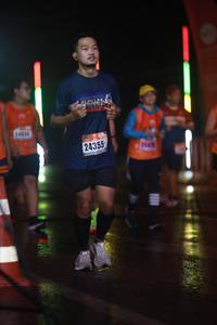 BIB: 244, 24355
                            <button type="button" onclick="openModal(16285227)" class="btn btn-primary btn-sm float-right btn-popup" data-toggle="modal" data-target=".modal-high-quality">
                        <i class="fas fa-shopping-cart"></i> Add to Cart
                    </button>
                                            <button type="button" onclick="isThisMe(16285227, true)" class="btn btn-success btn-sm float-right btn-popup btn-isme hidden" data-toggle="tooltip" data-placement="bottom" title="นี่คือรูปของคุณใช่ไหม คลิกที่นี่เพื่อเอาเข้าอัลบั้ม">
                        <i class="fas fa-plus"></i> Add to album
                    </button>
                    <button type="button" onclick="isThisMe(16285227, false)" class="btn btn-warning btn-sm float-right btn-popup btn-isnotme hidden">
                        <i class="fas fa-ban"></i> Remove from album
                    </button>