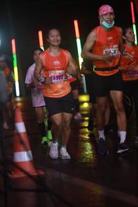 BIB: 26902
                            <button type="button" onclick="openModal(16293739)" class="btn btn-primary btn-sm float-right btn-popup" data-toggle="modal" data-target=".modal-high-quality">
                        <i class="fas fa-shopping-cart"></i> Add to Cart
                    </button>
                                            <button type="button" onclick="isThisMe(16293739, true)" class="btn btn-success btn-sm float-right btn-popup btn-isme hidden" data-toggle="tooltip" data-placement="bottom" title="นี่คือรูปของคุณใช่ไหม คลิกที่นี่เพื่อเอาเข้าอัลบั้ม">
                        <i class="fas fa-plus"></i> Add to album
                    </button>
                    <button type="button" onclick="isThisMe(16293739, false)" class="btn btn-warning btn-sm float-right btn-popup btn-isnotme hidden">
                        <i class="fas fa-ban"></i> Remove from album
                    </button>