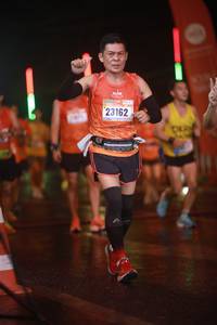 BIB: 23162
                            <button type="button" onclick="openModal(16270271)" class="btn btn-primary btn-sm float-right btn-popup" data-toggle="modal" data-target=".modal-high-quality">
                        <i class="fas fa-shopping-cart"></i> Add to Cart
                    </button>
                                            <button type="button" onclick="isThisMe(16270271, true)" class="btn btn-success btn-sm float-right btn-popup btn-isme hidden" data-toggle="tooltip" data-placement="bottom" title="นี่คือรูปของคุณใช่ไหม คลิกที่นี่เพื่อเอาเข้าอัลบั้ม">
                        <i class="fas fa-plus"></i> Add to album
                    </button>
                    <button type="button" onclick="isThisMe(16270271, false)" class="btn btn-warning btn-sm float-right btn-popup btn-isnotme hidden">
                        <i class="fas fa-ban"></i> Remove from album
                    </button>