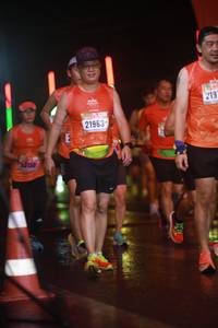 BIB: 219, 21963, 150
                            <button type="button" onclick="openModal(16270327)" class="btn btn-primary btn-sm float-right btn-popup" data-toggle="modal" data-target=".modal-high-quality">
                        <i class="fas fa-shopping-cart"></i> Add to Cart
                    </button>
                                            <button type="button" onclick="isThisMe(16270327, true)" class="btn btn-success btn-sm float-right btn-popup btn-isme hidden" data-toggle="tooltip" data-placement="bottom" title="นี่คือรูปของคุณใช่ไหม คลิกที่นี่เพื่อเอาเข้าอัลบั้ม">
                        <i class="fas fa-plus"></i> Add to album
                    </button>
                    <button type="button" onclick="isThisMe(16270327, false)" class="btn btn-warning btn-sm float-right btn-popup btn-isnotme hidden">
                        <i class="fas fa-ban"></i> Remove from album
                    </button>