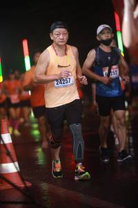 BIB: 24257, 252
                            <button type="button" onclick="openModal(16283936)" class="btn btn-primary btn-sm float-right btn-popup" data-toggle="modal" data-target=".modal-high-quality">
                        <i class="fas fa-shopping-cart"></i> Add to Cart
                    </button>
                                            <button type="button" onclick="isThisMe(16283936, true)" class="btn btn-success btn-sm float-right btn-popup btn-isme hidden" data-toggle="tooltip" data-placement="bottom" title="นี่คือรูปของคุณใช่ไหม คลิกที่นี่เพื่อเอาเข้าอัลบั้ม">
                        <i class="fas fa-plus"></i> Add to album
                    </button>
                    <button type="button" onclick="isThisMe(16283936, false)" class="btn btn-warning btn-sm float-right btn-popup btn-isnotme hidden">
                        <i class="fas fa-ban"></i> Remove from album
                    </button>