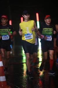 BIB: 42034, 40897, 0639
                            <button type="button" onclick="openModal(16278982)" class="btn btn-primary btn-sm float-right btn-popup" data-toggle="modal" data-target=".modal-high-quality">
                        <i class="fas fa-shopping-cart"></i> Add to Cart
                    </button>
                                            <button type="button" onclick="isThisMe(16278982, true)" class="btn btn-success btn-sm float-right btn-popup btn-isme hidden" data-toggle="tooltip" data-placement="bottom" title="นี่คือรูปของคุณใช่ไหม คลิกที่นี่เพื่อเอาเข้าอัลบั้ม">
                        <i class="fas fa-plus"></i> Add to album
                    </button>
                    <button type="button" onclick="isThisMe(16278982, false)" class="btn btn-warning btn-sm float-right btn-popup btn-isnotme hidden">
                        <i class="fas fa-ban"></i> Remove from album
                    </button>