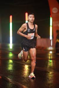 BIB: 354
                            <button type="button" onclick="openModal(16506174)" class="btn btn-primary btn-sm float-right btn-popup" data-toggle="modal" data-target=".modal-high-quality">
                        <i class="fas fa-shopping-cart"></i> Add to Cart
                    </button>
                                            <button type="button" onclick="isThisMe(16506174, true)" class="btn btn-success btn-sm float-right btn-popup btn-isme hidden" data-toggle="tooltip" data-placement="bottom" title="นี่คือรูปของคุณใช่ไหม คลิกที่นี่เพื่อเอาเข้าอัลบั้ม">
                        <i class="fas fa-plus"></i> Add to album
                    </button>
                    <button type="button" onclick="isThisMe(16506174, false)" class="btn btn-warning btn-sm float-right btn-popup btn-isnotme hidden">
                        <i class="fas fa-ban"></i> Remove from album
                    </button>