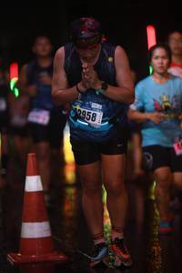 BIB: 958
                            <button type="button" onclick="openModal(16279108)" class="btn btn-primary btn-sm float-right btn-popup" data-toggle="modal" data-target=".modal-high-quality">
                        <i class="fas fa-shopping-cart"></i> Add to Cart
                    </button>
                                            <button type="button" onclick="isThisMe(16279108, true)" class="btn btn-success btn-sm float-right btn-popup btn-isme hidden" data-toggle="tooltip" data-placement="bottom" title="นี่คือรูปของคุณใช่ไหม คลิกที่นี่เพื่อเอาเข้าอัลบั้ม">
                        <i class="fas fa-plus"></i> Add to album
                    </button>
                    <button type="button" onclick="isThisMe(16279108, false)" class="btn btn-warning btn-sm float-right btn-popup btn-isnotme hidden">
                        <i class="fas fa-ban"></i> Remove from album
                    </button>