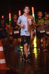 BIB: 4227
                            <button type="button" onclick="openModal(16357259)" class="btn btn-primary btn-sm float-right btn-popup" data-toggle="modal" data-target=".modal-high-quality">
                        <i class="fas fa-shopping-cart"></i> Add to Cart
                    </button>
                                            <button type="button" onclick="isThisMe(16357259, true)" class="btn btn-success btn-sm float-right btn-popup btn-isme hidden" data-toggle="tooltip" data-placement="bottom" title="นี่คือรูปของคุณใช่ไหม คลิกที่นี่เพื่อเอาเข้าอัลบั้ม">
                        <i class="fas fa-plus"></i> Add to album
                    </button>
                    <button type="button" onclick="isThisMe(16357259, false)" class="btn btn-warning btn-sm float-right btn-popup btn-isnotme hidden">
                        <i class="fas fa-ban"></i> Remove from album
                    </button>