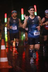 BIB: 40113
                            <button type="button" onclick="openModal(16371085)" class="btn btn-primary btn-sm float-right btn-popup" data-toggle="modal" data-target=".modal-high-quality">
                        <i class="fas fa-shopping-cart"></i> Add to Cart
                    </button>
                                            <button type="button" onclick="isThisMe(16371085, true)" class="btn btn-success btn-sm float-right btn-popup btn-isme hidden" data-toggle="tooltip" data-placement="bottom" title="นี่คือรูปของคุณใช่ไหม คลิกที่นี่เพื่อเอาเข้าอัลบั้ม">
                        <i class="fas fa-plus"></i> Add to album
                    </button>
                    <button type="button" onclick="isThisMe(16371085, false)" class="btn btn-warning btn-sm float-right btn-popup btn-isnotme hidden">
                        <i class="fas fa-ban"></i> Remove from album
                    </button>