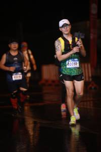 BIB: 0098, 4336
                            <button type="button" onclick="openModal(16490337)" class="btn btn-primary btn-sm float-right btn-popup" data-toggle="modal" data-target=".modal-high-quality">
                        <i class="fas fa-shopping-cart"></i> Add to Cart
                    </button>
                                            <button type="button" onclick="isThisMe(16490337, true)" class="btn btn-success btn-sm float-right btn-popup btn-isme hidden" data-toggle="tooltip" data-placement="bottom" title="นี่คือรูปของคุณใช่ไหม คลิกที่นี่เพื่อเอาเข้าอัลบั้ม">
                        <i class="fas fa-plus"></i> Add to album
                    </button>
                    <button type="button" onclick="isThisMe(16490337, false)" class="btn btn-warning btn-sm float-right btn-popup btn-isnotme hidden">
                        <i class="fas fa-ban"></i> Remove from album
                    </button>