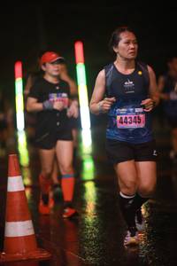 BIB: 1072, 44345
                            <button type="button" onclick="openModal(16448900)" class="btn btn-primary btn-sm float-right btn-popup" data-toggle="modal" data-target=".modal-high-quality">
                        <i class="fas fa-shopping-cart"></i> Add to Cart
                    </button>
                                            <button type="button" onclick="isThisMe(16448900, true)" class="btn btn-success btn-sm float-right btn-popup btn-isme hidden" data-toggle="tooltip" data-placement="bottom" title="นี่คือรูปของคุณใช่ไหม คลิกที่นี่เพื่อเอาเข้าอัลบั้ม">
                        <i class="fas fa-plus"></i> Add to album
                    </button>
                    <button type="button" onclick="isThisMe(16448900, false)" class="btn btn-warning btn-sm float-right btn-popup btn-isnotme hidden">
                        <i class="fas fa-ban"></i> Remove from album
                    </button>