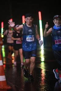 BIB: 41943, 443
                            <button type="button" onclick="openModal(16452413)" class="btn btn-primary btn-sm float-right btn-popup" data-toggle="modal" data-target=".modal-high-quality">
                        <i class="fas fa-shopping-cart"></i> Add to Cart
                    </button>
                                            <button type="button" onclick="isThisMe(16452413, true)" class="btn btn-success btn-sm float-right btn-popup btn-isme hidden" data-toggle="tooltip" data-placement="bottom" title="นี่คือรูปของคุณใช่ไหม คลิกที่นี่เพื่อเอาเข้าอัลบั้ม">
                        <i class="fas fa-plus"></i> Add to album
                    </button>
                    <button type="button" onclick="isThisMe(16452413, false)" class="btn btn-warning btn-sm float-right btn-popup btn-isnotme hidden">
                        <i class="fas fa-ban"></i> Remove from album
                    </button>