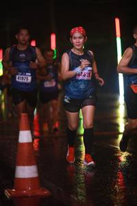 BIB: 0528, 41975
                            <button type="button" onclick="openModal(16370011)" class="btn btn-primary btn-sm float-right btn-popup" data-toggle="modal" data-target=".modal-high-quality">
                        <i class="fas fa-shopping-cart"></i> Add to Cart
                    </button>
                                            <button type="button" onclick="isThisMe(16370011, true)" class="btn btn-success btn-sm float-right btn-popup btn-isme hidden" data-toggle="tooltip" data-placement="bottom" title="นี่คือรูปของคุณใช่ไหม คลิกที่นี่เพื่อเอาเข้าอัลบั้ม">
                        <i class="fas fa-plus"></i> Add to album
                    </button>
                    <button type="button" onclick="isThisMe(16370011, false)" class="btn btn-warning btn-sm float-right btn-popup btn-isnotme hidden">
                        <i class="fas fa-ban"></i> Remove from album
                    </button>