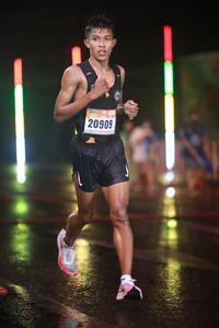 BIB: 20909
                            <button type="button" onclick="openModal(16511073)" class="btn btn-primary btn-sm float-right btn-popup" data-toggle="modal" data-target=".modal-high-quality">
                        <i class="fas fa-shopping-cart"></i> Add to Cart
                    </button>
                                            <button type="button" onclick="isThisMe(16511073, true)" class="btn btn-success btn-sm float-right btn-popup btn-isme hidden" data-toggle="tooltip" data-placement="bottom" title="นี่คือรูปของคุณใช่ไหม คลิกที่นี่เพื่อเอาเข้าอัลบั้ม">
                        <i class="fas fa-plus"></i> Add to album
                    </button>
                    <button type="button" onclick="isThisMe(16511073, false)" class="btn btn-warning btn-sm float-right btn-popup btn-isnotme hidden">
                        <i class="fas fa-ban"></i> Remove from album
                    </button>