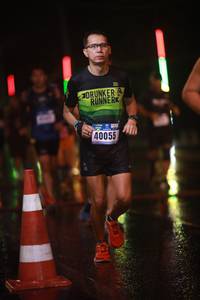 BIB: 40055
                            <button type="button" onclick="openModal(16417580)" class="btn btn-primary btn-sm float-right btn-popup" data-toggle="modal" data-target=".modal-high-quality">
                        <i class="fas fa-shopping-cart"></i> Add to Cart
                    </button>
                                            <button type="button" onclick="isThisMe(16417580, true)" class="btn btn-success btn-sm float-right btn-popup btn-isme hidden" data-toggle="tooltip" data-placement="bottom" title="นี่คือรูปของคุณใช่ไหม คลิกที่นี่เพื่อเอาเข้าอัลบั้ม">
                        <i class="fas fa-plus"></i> Add to album
                    </button>
                    <button type="button" onclick="isThisMe(16417580, false)" class="btn btn-warning btn-sm float-right btn-popup btn-isnotme hidden">
                        <i class="fas fa-ban"></i> Remove from album
                    </button>