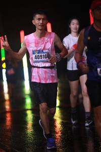 BIB: 40910
                            <button type="button" onclick="openModal(16428768)" class="btn btn-primary btn-sm float-right btn-popup" data-toggle="modal" data-target=".modal-high-quality">
                        <i class="fas fa-shopping-cart"></i> Add to Cart
                    </button>
                                            <button type="button" onclick="isThisMe(16428768, true)" class="btn btn-success btn-sm float-right btn-popup btn-isme hidden" data-toggle="tooltip" data-placement="bottom" title="นี่คือรูปของคุณใช่ไหม คลิกที่นี่เพื่อเอาเข้าอัลบั้ม">
                        <i class="fas fa-plus"></i> Add to album
                    </button>
                    <button type="button" onclick="isThisMe(16428768, false)" class="btn btn-warning btn-sm float-right btn-popup btn-isnotme hidden">
                        <i class="fas fa-ban"></i> Remove from album
                    </button>