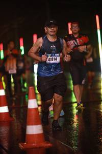 BIB: 41814
                            <button type="button" onclick="openModal(16465099)" class="btn btn-primary btn-sm float-right btn-popup" data-toggle="modal" data-target=".modal-high-quality">
                        <i class="fas fa-shopping-cart"></i> Add to Cart
                    </button>
                                            <button type="button" onclick="isThisMe(16465099, true)" class="btn btn-success btn-sm float-right btn-popup btn-isme hidden" data-toggle="tooltip" data-placement="bottom" title="นี่คือรูปของคุณใช่ไหม คลิกที่นี่เพื่อเอาเข้าอัลบั้ม">
                        <i class="fas fa-plus"></i> Add to album
                    </button>
                    <button type="button" onclick="isThisMe(16465099, false)" class="btn btn-warning btn-sm float-right btn-popup btn-isnotme hidden">
                        <i class="fas fa-ban"></i> Remove from album
                    </button>