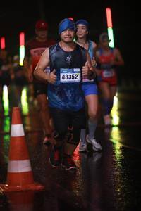 BIB: 43352
                            <button type="button" onclick="openModal(16402790)" class="btn btn-primary btn-sm float-right btn-popup" data-toggle="modal" data-target=".modal-high-quality">
                        <i class="fas fa-shopping-cart"></i> Add to Cart
                    </button>
                                            <button type="button" onclick="isThisMe(16402790, true)" class="btn btn-success btn-sm float-right btn-popup btn-isme hidden" data-toggle="tooltip" data-placement="bottom" title="นี่คือรูปของคุณใช่ไหม คลิกที่นี่เพื่อเอาเข้าอัลบั้ม">
                        <i class="fas fa-plus"></i> Add to album
                    </button>
                    <button type="button" onclick="isThisMe(16402790, false)" class="btn btn-warning btn-sm float-right btn-popup btn-isnotme hidden">
                        <i class="fas fa-ban"></i> Remove from album
                    </button>