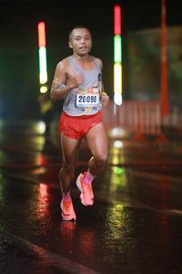 BIB: 20090
                            <button type="button" onclick="openModal(16507257)" class="btn btn-primary btn-sm float-right btn-popup" data-toggle="modal" data-target=".modal-high-quality">
                        <i class="fas fa-shopping-cart"></i> Add to Cart
                    </button>
                                            <button type="button" onclick="isThisMe(16507257, true)" class="btn btn-success btn-sm float-right btn-popup btn-isme hidden" data-toggle="tooltip" data-placement="bottom" title="นี่คือรูปของคุณใช่ไหม คลิกที่นี่เพื่อเอาเข้าอัลบั้ม">
                        <i class="fas fa-plus"></i> Add to album
                    </button>
                    <button type="button" onclick="isThisMe(16507257, false)" class="btn btn-warning btn-sm float-right btn-popup btn-isnotme hidden">
                        <i class="fas fa-ban"></i> Remove from album
                    </button>