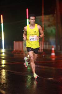 BIB: 21497
                            <button type="button" onclick="openModal(16511092)" class="btn btn-primary btn-sm float-right btn-popup" data-toggle="modal" data-target=".modal-high-quality">
                        <i class="fas fa-shopping-cart"></i> Add to Cart
                    </button>
                                            <button type="button" onclick="isThisMe(16511092, true)" class="btn btn-success btn-sm float-right btn-popup btn-isme hidden" data-toggle="tooltip" data-placement="bottom" title="นี่คือรูปของคุณใช่ไหม คลิกที่นี่เพื่อเอาเข้าอัลบั้ม">
                        <i class="fas fa-plus"></i> Add to album
                    </button>
                    <button type="button" onclick="isThisMe(16511092, false)" class="btn btn-warning btn-sm float-right btn-popup btn-isnotme hidden">
                        <i class="fas fa-ban"></i> Remove from album
                    </button>