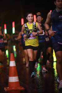 BIB: 426
                            <button type="button" onclick="openModal(16367097)" class="btn btn-primary btn-sm float-right btn-popup" data-toggle="modal" data-target=".modal-high-quality">
                        <i class="fas fa-shopping-cart"></i> Add to Cart
                    </button>
                                            <button type="button" onclick="isThisMe(16367097, true)" class="btn btn-success btn-sm float-right btn-popup btn-isme hidden" data-toggle="tooltip" data-placement="bottom" title="นี่คือรูปของคุณใช่ไหม คลิกที่นี่เพื่อเอาเข้าอัลบั้ม">
                        <i class="fas fa-plus"></i> Add to album
                    </button>
                    <button type="button" onclick="isThisMe(16367097, false)" class="btn btn-warning btn-sm float-right btn-popup btn-isnotme hidden">
                        <i class="fas fa-ban"></i> Remove from album
                    </button>