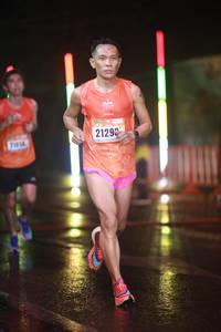 BIB: 2129, 734
                            <button type="button" onclick="openModal(16517648)" class="btn btn-primary btn-sm float-right btn-popup" data-toggle="modal" data-target=".modal-high-quality">
                        <i class="fas fa-shopping-cart"></i> Add to Cart
                    </button>
                                            <button type="button" onclick="isThisMe(16517648, true)" class="btn btn-success btn-sm float-right btn-popup btn-isme hidden" data-toggle="tooltip" data-placement="bottom" title="นี่คือรูปของคุณใช่ไหม คลิกที่นี่เพื่อเอาเข้าอัลบั้ม">
                        <i class="fas fa-plus"></i> Add to album
                    </button>
                    <button type="button" onclick="isThisMe(16517648, false)" class="btn btn-warning btn-sm float-right btn-popup btn-isnotme hidden">
                        <i class="fas fa-ban"></i> Remove from album
                    </button>