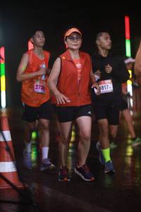 BIB: 273, 1817
                            <button type="button" onclick="openModal(16518179)" class="btn btn-primary btn-sm float-right btn-popup" data-toggle="modal" data-target=".modal-high-quality">
                        <i class="fas fa-shopping-cart"></i> Add to Cart
                    </button>
                                            <button type="button" onclick="isThisMe(16518179, true)" class="btn btn-success btn-sm float-right btn-popup btn-isme hidden" data-toggle="tooltip" data-placement="bottom" title="นี่คือรูปของคุณใช่ไหม คลิกที่นี่เพื่อเอาเข้าอัลบั้ม">
                        <i class="fas fa-plus"></i> Add to album
                    </button>
                    <button type="button" onclick="isThisMe(16518179, false)" class="btn btn-warning btn-sm float-right btn-popup btn-isnotme hidden">
                        <i class="fas fa-ban"></i> Remove from album
                    </button>