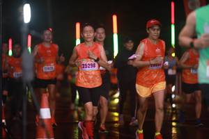 BIB: 25298, 22023, 137
                            <button type="button" onclick="openModal(16503949)" class="btn btn-primary btn-sm float-right btn-popup" data-toggle="modal" data-target=".modal-high-quality">
                        <i class="fas fa-shopping-cart"></i> Add to Cart
                    </button>
                                            <button type="button" onclick="isThisMe(16503949, true)" class="btn btn-success btn-sm float-right btn-popup btn-isme hidden" data-toggle="tooltip" data-placement="bottom" title="นี่คือรูปของคุณใช่ไหม คลิกที่นี่เพื่อเอาเข้าอัลบั้ม">
                        <i class="fas fa-plus"></i> Add to album
                    </button>
                    <button type="button" onclick="isThisMe(16503949, false)" class="btn btn-warning btn-sm float-right btn-popup btn-isnotme hidden">
                        <i class="fas fa-ban"></i> Remove from album
                    </button>