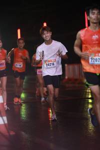 BIB: 2202, 011, 0750, 24216
                            <button type="button" onclick="openModal(16402570)" class="btn btn-primary btn-sm float-right btn-popup" data-toggle="modal" data-target=".modal-high-quality">
                        <i class="fas fa-shopping-cart"></i> Add to Cart
                    </button>
                                            <button type="button" onclick="isThisMe(16402570, true)" class="btn btn-success btn-sm float-right btn-popup btn-isme hidden" data-toggle="tooltip" data-placement="bottom" title="นี่คือรูปของคุณใช่ไหม คลิกที่นี่เพื่อเอาเข้าอัลบั้ม">
                        <i class="fas fa-plus"></i> Add to album
                    </button>
                    <button type="button" onclick="isThisMe(16402570, false)" class="btn btn-warning btn-sm float-right btn-popup btn-isnotme hidden">
                        <i class="fas fa-ban"></i> Remove from album
                    </button>