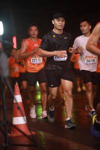 BIB: 225, 22773, 20719
                            <button type="button" onclick="openModal(16500598)" class="btn btn-primary btn-sm float-right btn-popup" data-toggle="modal" data-target=".modal-high-quality">
                        <i class="fas fa-shopping-cart"></i> Add to Cart
                    </button>
                                            <button type="button" onclick="isThisMe(16500598, true)" class="btn btn-success btn-sm float-right btn-popup btn-isme hidden" data-toggle="tooltip" data-placement="bottom" title="นี่คือรูปของคุณใช่ไหม คลิกที่นี่เพื่อเอาเข้าอัลบั้ม">
                        <i class="fas fa-plus"></i> Add to album
                    </button>
                    <button type="button" onclick="isThisMe(16500598, false)" class="btn btn-warning btn-sm float-right btn-popup btn-isnotme hidden">
                        <i class="fas fa-ban"></i> Remove from album
                    </button>