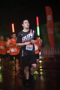 BIB: 22621
                            <button type="button" onclick="openModal(16479462)" class="btn btn-primary btn-sm float-right btn-popup" data-toggle="modal" data-target=".modal-high-quality">
                        <i class="fas fa-shopping-cart"></i> Add to Cart
                    </button>
                                            <button type="button" onclick="isThisMe(16479462, true)" class="btn btn-success btn-sm float-right btn-popup btn-isme hidden" data-toggle="tooltip" data-placement="bottom" title="นี่คือรูปของคุณใช่ไหม คลิกที่นี่เพื่อเอาเข้าอัลบั้ม">
                        <i class="fas fa-plus"></i> Add to album
                    </button>
                    <button type="button" onclick="isThisMe(16479462, false)" class="btn btn-warning btn-sm float-right btn-popup btn-isnotme hidden">
                        <i class="fas fa-ban"></i> Remove from album
                    </button>