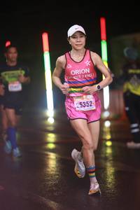 BIB: 25352
                            <button type="button" onclick="openModal(16360463)" class="btn btn-primary btn-sm float-right btn-popup" data-toggle="modal" data-target=".modal-high-quality">
                        <i class="fas fa-shopping-cart"></i> Add to Cart
                    </button>
                                            <button type="button" onclick="isThisMe(16360463, true)" class="btn btn-success btn-sm float-right btn-popup btn-isme hidden" data-toggle="tooltip" data-placement="bottom" title="นี่คือรูปของคุณใช่ไหม คลิกที่นี่เพื่อเอาเข้าอัลบั้ม">
                        <i class="fas fa-plus"></i> Add to album
                    </button>
                    <button type="button" onclick="isThisMe(16360463, false)" class="btn btn-warning btn-sm float-right btn-popup btn-isnotme hidden">
                        <i class="fas fa-ban"></i> Remove from album
                    </button>