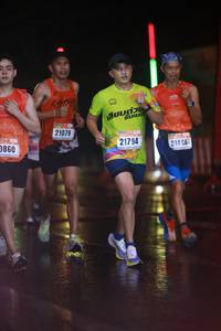 BIB: 21078, 0860, 21794, 214
                            <button type="button" onclick="openModal(16404663)" class="btn btn-primary btn-sm float-right btn-popup" data-toggle="modal" data-target=".modal-high-quality">
                        <i class="fas fa-shopping-cart"></i> Add to Cart
                    </button>
                                            <button type="button" onclick="isThisMe(16404663, true)" class="btn btn-success btn-sm float-right btn-popup btn-isme hidden" data-toggle="tooltip" data-placement="bottom" title="นี่คือรูปของคุณใช่ไหม คลิกที่นี่เพื่อเอาเข้าอัลบั้ม">
                        <i class="fas fa-plus"></i> Add to album
                    </button>
                    <button type="button" onclick="isThisMe(16404663, false)" class="btn btn-warning btn-sm float-right btn-popup btn-isnotme hidden">
                        <i class="fas fa-ban"></i> Remove from album
                    </button>