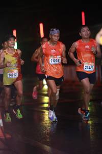 BIB: 21236, 24421, 24252
                            <button type="button" onclick="openModal(16351791)" class="btn btn-primary btn-sm float-right btn-popup" data-toggle="modal" data-target=".modal-high-quality">
                        <i class="fas fa-shopping-cart"></i> Add to Cart
                    </button>
                                            <button type="button" onclick="isThisMe(16351791, true)" class="btn btn-success btn-sm float-right btn-popup btn-isme hidden" data-toggle="tooltip" data-placement="bottom" title="นี่คือรูปของคุณใช่ไหม คลิกที่นี่เพื่อเอาเข้าอัลบั้ม">
                        <i class="fas fa-plus"></i> Add to album
                    </button>
                    <button type="button" onclick="isThisMe(16351791, false)" class="btn btn-warning btn-sm float-right btn-popup btn-isnotme hidden">
                        <i class="fas fa-ban"></i> Remove from album
                    </button>