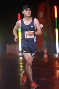 BIB: 212
                            <button type="button" onclick="openModal(16403930)" class="btn btn-primary btn-sm float-right btn-popup" data-toggle="modal" data-target=".modal-high-quality">
                        <i class="fas fa-shopping-cart"></i> Add to Cart
                    </button>
                                            <button type="button" onclick="isThisMe(16403930, true)" class="btn btn-success btn-sm float-right btn-popup btn-isme hidden" data-toggle="tooltip" data-placement="bottom" title="นี่คือรูปของคุณใช่ไหม คลิกที่นี่เพื่อเอาเข้าอัลบั้ม">
                        <i class="fas fa-plus"></i> Add to album
                    </button>
                    <button type="button" onclick="isThisMe(16403930, false)" class="btn btn-warning btn-sm float-right btn-popup btn-isnotme hidden">
                        <i class="fas fa-ban"></i> Remove from album
                    </button>