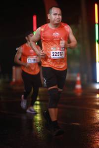 BIB: 22917
                            <button type="button" onclick="openModal(16507660)" class="btn btn-primary btn-sm float-right btn-popup" data-toggle="modal" data-target=".modal-high-quality">
                        <i class="fas fa-shopping-cart"></i> Add to Cart
                    </button>
                                            <button type="button" onclick="isThisMe(16507660, true)" class="btn btn-success btn-sm float-right btn-popup btn-isme hidden" data-toggle="tooltip" data-placement="bottom" title="นี่คือรูปของคุณใช่ไหม คลิกที่นี่เพื่อเอาเข้าอัลบั้ม">
                        <i class="fas fa-plus"></i> Add to album
                    </button>
                    <button type="button" onclick="isThisMe(16507660, false)" class="btn btn-warning btn-sm float-right btn-popup btn-isnotme hidden">
                        <i class="fas fa-ban"></i> Remove from album
                    </button>