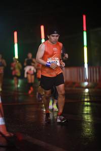 BIB: 1037
                            <button type="button" onclick="openModal(16482104)" class="btn btn-primary btn-sm float-right btn-popup" data-toggle="modal" data-target=".modal-high-quality">
                        <i class="fas fa-shopping-cart"></i> Add to Cart
                    </button>
                                            <button type="button" onclick="isThisMe(16482104, true)" class="btn btn-success btn-sm float-right btn-popup btn-isme hidden" data-toggle="tooltip" data-placement="bottom" title="นี่คือรูปของคุณใช่ไหม คลิกที่นี่เพื่อเอาเข้าอัลบั้ม">
                        <i class="fas fa-plus"></i> Add to album
                    </button>
                    <button type="button" onclick="isThisMe(16482104, false)" class="btn btn-warning btn-sm float-right btn-popup btn-isnotme hidden">
                        <i class="fas fa-ban"></i> Remove from album
                    </button>