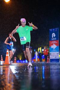 BIB: 4034
                            <button type="button" onclick="openModal(17025720)" class="btn btn-primary btn-sm float-right btn-popup" data-toggle="modal" data-target=".modal-high-quality">
                        <i class="fas fa-shopping-cart"></i> Add to Cart
                    </button>
                                            <button type="button" onclick="isThisMe(17025720, true)" class="btn btn-success btn-sm float-right btn-popup btn-isme hidden" data-toggle="tooltip" data-placement="bottom" title="นี่คือรูปของคุณใช่ไหม คลิกที่นี่เพื่อเอาเข้าอัลบั้ม">
                        <i class="fas fa-plus"></i> Add to album
                    </button>
                    <button type="button" onclick="isThisMe(17025720, false)" class="btn btn-warning btn-sm float-right btn-popup btn-isnotme hidden">
                        <i class="fas fa-ban"></i> Remove from album
                    </button>