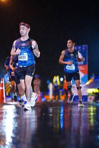 BIB: 40425, 41133
                            <button type="button" onclick="openModal(17014950)" class="btn btn-primary btn-sm float-right btn-popup" data-toggle="modal" data-target=".modal-high-quality">
                        <i class="fas fa-shopping-cart"></i> Add to Cart
                    </button>
                                            <button type="button" onclick="isThisMe(17014950, true)" class="btn btn-success btn-sm float-right btn-popup btn-isme hidden" data-toggle="tooltip" data-placement="bottom" title="นี่คือรูปของคุณใช่ไหม คลิกที่นี่เพื่อเอาเข้าอัลบั้ม">
                        <i class="fas fa-plus"></i> Add to album
                    </button>
                    <button type="button" onclick="isThisMe(17014950, false)" class="btn btn-warning btn-sm float-right btn-popup btn-isnotme hidden">
                        <i class="fas fa-ban"></i> Remove from album
                    </button>