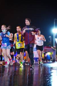 BIB: 4183, 40132
                            <button type="button" onclick="openModal(16913400)" class="btn btn-primary btn-sm float-right btn-popup" data-toggle="modal" data-target=".modal-high-quality">
                        <i class="fas fa-shopping-cart"></i> Add to Cart
                    </button>
                                            <button type="button" onclick="isThisMe(16913400, true)" class="btn btn-success btn-sm float-right btn-popup btn-isme hidden" data-toggle="tooltip" data-placement="bottom" title="นี่คือรูปของคุณใช่ไหม คลิกที่นี่เพื่อเอาเข้าอัลบั้ม">
                        <i class="fas fa-plus"></i> Add to album
                    </button>
                    <button type="button" onclick="isThisMe(16913400, false)" class="btn btn-warning btn-sm float-right btn-popup btn-isnotme hidden">
                        <i class="fas fa-ban"></i> Remove from album
                    </button>