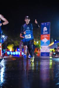 BIB: 40580
                            <button type="button" onclick="openModal(16876131)" class="btn btn-primary btn-sm float-right btn-popup" data-toggle="modal" data-target=".modal-high-quality">
                        <i class="fas fa-shopping-cart"></i> Add to Cart
                    </button>
                                            <button type="button" onclick="isThisMe(16876131, true)" class="btn btn-success btn-sm float-right btn-popup btn-isme hidden" data-toggle="tooltip" data-placement="bottom" title="นี่คือรูปของคุณใช่ไหม คลิกที่นี่เพื่อเอาเข้าอัลบั้ม">
                        <i class="fas fa-plus"></i> Add to album
                    </button>
                    <button type="button" onclick="isThisMe(16876131, false)" class="btn btn-warning btn-sm float-right btn-popup btn-isnotme hidden">
                        <i class="fas fa-ban"></i> Remove from album
                    </button>