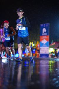 BIB: 415, 42333
                            <button type="button" onclick="openModal(16954620)" class="btn btn-primary btn-sm float-right btn-popup" data-toggle="modal" data-target=".modal-high-quality">
                        <i class="fas fa-shopping-cart"></i> Add to Cart
                    </button>
                                            <button type="button" onclick="isThisMe(16954620, true)" class="btn btn-success btn-sm float-right btn-popup btn-isme hidden" data-toggle="tooltip" data-placement="bottom" title="นี่คือรูปของคุณใช่ไหม คลิกที่นี่เพื่อเอาเข้าอัลบั้ม">
                        <i class="fas fa-plus"></i> Add to album
                    </button>
                    <button type="button" onclick="isThisMe(16954620, false)" class="btn btn-warning btn-sm float-right btn-popup btn-isnotme hidden">
                        <i class="fas fa-ban"></i> Remove from album
                    </button>