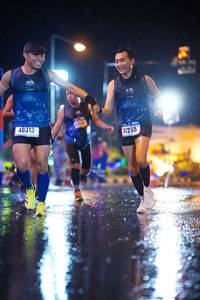 BIB: 40313, 41255
                            <button type="button" onclick="openModal(16810044)" class="btn btn-primary btn-sm float-right btn-popup" data-toggle="modal" data-target=".modal-high-quality">
                        <i class="fas fa-shopping-cart"></i> Add to Cart
                    </button>
                                            <button type="button" onclick="isThisMe(16810044, true)" class="btn btn-success btn-sm float-right btn-popup btn-isme hidden" data-toggle="tooltip" data-placement="bottom" title="นี่คือรูปของคุณใช่ไหม คลิกที่นี่เพื่อเอาเข้าอัลบั้ม">
                        <i class="fas fa-plus"></i> Add to album
                    </button>
                    <button type="button" onclick="isThisMe(16810044, false)" class="btn btn-warning btn-sm float-right btn-popup btn-isnotme hidden">
                        <i class="fas fa-ban"></i> Remove from album
                    </button>