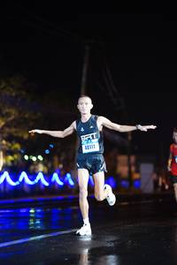 BIB: 40111
                            <button type="button" onclick="openModal(17112329)" class="btn btn-primary btn-sm float-right btn-popup" data-toggle="modal" data-target=".modal-high-quality">
                        <i class="fas fa-shopping-cart"></i> Add to Cart
                    </button>
                                            <button type="button" onclick="isThisMe(17112329, true)" class="btn btn-success btn-sm float-right btn-popup btn-isme hidden" data-toggle="tooltip" data-placement="bottom" title="นี่คือรูปของคุณใช่ไหม คลิกที่นี่เพื่อเอาเข้าอัลบั้ม">
                        <i class="fas fa-plus"></i> Add to album
                    </button>
                    <button type="button" onclick="isThisMe(17112329, false)" class="btn btn-warning btn-sm float-right btn-popup btn-isnotme hidden">
                        <i class="fas fa-ban"></i> Remove from album
                    </button>