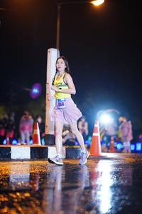 BIB: 066
                            <button type="button" onclick="openModal(17085790)" class="btn btn-primary btn-sm float-right btn-popup" data-toggle="modal" data-target=".modal-high-quality">
                        <i class="fas fa-shopping-cart"></i> Add to Cart
                    </button>
                                            <button type="button" onclick="isThisMe(17085790, true)" class="btn btn-success btn-sm float-right btn-popup btn-isme hidden" data-toggle="tooltip" data-placement="bottom" title="นี่คือรูปของคุณใช่ไหม คลิกที่นี่เพื่อเอาเข้าอัลบั้ม">
                        <i class="fas fa-plus"></i> Add to album
                    </button>
                    <button type="button" onclick="isThisMe(17085790, false)" class="btn btn-warning btn-sm float-right btn-popup btn-isnotme hidden">
                        <i class="fas fa-ban"></i> Remove from album
                    </button>