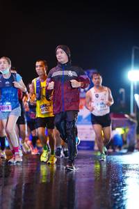 BIB: 4189, 40132, 132
                            <button type="button" onclick="openModal(16913396)" class="btn btn-primary btn-sm float-right btn-popup" data-toggle="modal" data-target=".modal-high-quality">
                        <i class="fas fa-shopping-cart"></i> Add to Cart
                    </button>
                                            <button type="button" onclick="isThisMe(16913396, true)" class="btn btn-success btn-sm float-right btn-popup btn-isme hidden" data-toggle="tooltip" data-placement="bottom" title="นี่คือรูปของคุณใช่ไหม คลิกที่นี่เพื่อเอาเข้าอัลบั้ม">
                        <i class="fas fa-plus"></i> Add to album
                    </button>
                    <button type="button" onclick="isThisMe(16913396, false)" class="btn btn-warning btn-sm float-right btn-popup btn-isnotme hidden">
                        <i class="fas fa-ban"></i> Remove from album
                    </button>